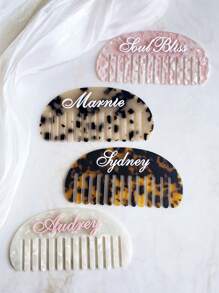 1pc Personalized Women's Elegant Hair Fork - Retro Acetate Design With Faux Pearl Textured Leopard Pattern Name Customization - Unique Hair Accessory Suitable For Women's Hairstyles, Wide Tooth Comb Hair Clip, Perfect Birthday/Bridesmaid/Bride/Mother Gift,Multi-Functional,Ornamental,Letter,Solid Color,Exquisite,Stylish,Vintage,Modern,Colorful,Leisure,Basics,Casual,Soft,Unique,Customized,Personalized,Custom,Ideal Gifts For Her,Girlfriend,Her,Boyfriend,Friends
