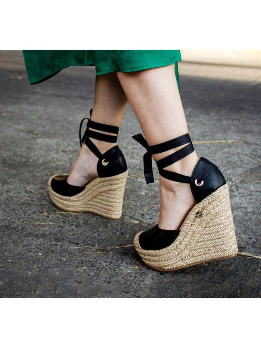 Women Platforms & Wedge Sandals - Black - View 1