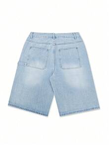 男士休闲百慕大牛仔短裤，轻盈水洗浅色牛仔短裤，适合街头和日常穿着