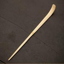 Mélangeur à matcha en bambou biologique fait à la main - 100 dents, tiges de thé japonaises traditionnelles, convient pour la cérémonie du thé authentique et l'art du dessin de fleurs, conception de haute qualité et poils faciles à nettoyer, préparation de latte au matcha, esthétique classique, un premier choix pour les acheteurs pour la rentrée des classes