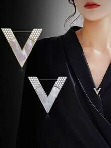 1 件 V 形胸针，高品质女士领针胸针，防滑翻领花，优雅个性化服装配饰，用途广泛