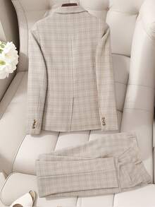 HOMEYEE Women's Checkered Business Casual Suit Set - Blazer Jacket And Pants, Versatile Outfit For Work, Leisure And Vacation - Màu be - Xem 2