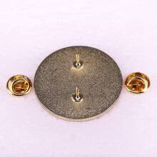 Inquisition Brooch Game Merchandise Badge - Multicolor - View 3