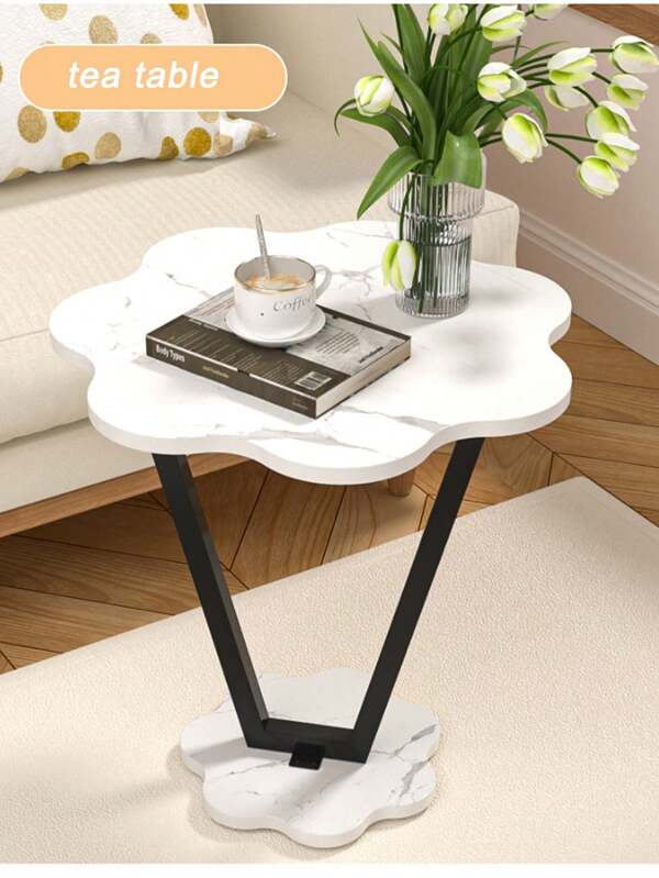 Einfacher Wohnzimmertisch, Ecktisch im Wohnzimmer, Sofakante, moderner luxuriöser kleiner Tisch, Nachttischablage für kleinen Raum, Getränketisch mit Marmorplatte, kleiner runder Beistelltisch, schwarzer Kaffeetisch für Sofa, Sofa Stuhl Terrasse, Holzfarbe/Weiß/Rosa.