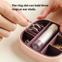 A Solid-Color TPR Mini Jewelry Box, A Portable Travel Organizer With A Mirror, Lightweight And Dust-Proof, Suitable For Storing Necklaces, Rings And Earrings, The Perfect Gift For Girls.