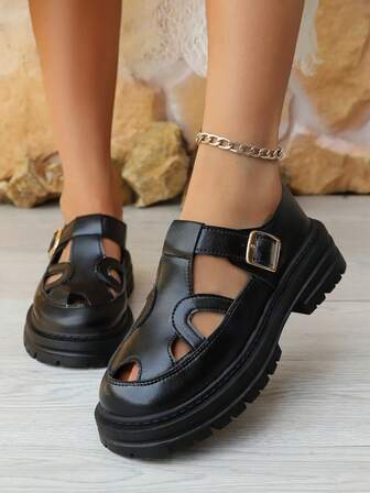 1 Pair Women Solid Color Outdoor/Commuter PU Leather Hollow Slip-On Loafers, Summer Casual Shoes