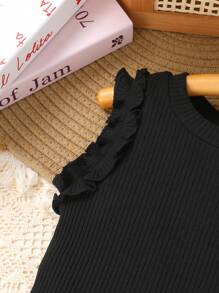 Set de 2 piezas elegante y de moda para niñas - Top de chaleco con volantes de unicolor y pantalones cortos vaqueros con parche decorativo de cintura elástica, adecuado para vacaciones, fiestas, uso casual y diario