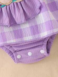 Baby Girl Plaid Romper Dress Bear Patch Fake Two-Piece Ruffle Short Sleeve Bodysuit With Bow Headband 2 Pcs Summer Outfit - Màu tím - Xem 5