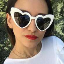 1pc Red Heart-Shaped Beach Fashion Glasses Suitable For Women For Party Photos