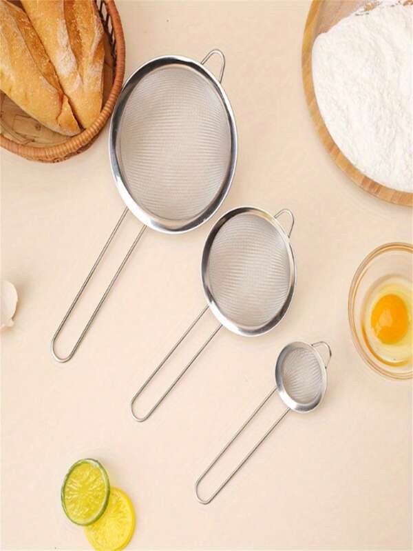 Set de 3 coladores de malla fina de acero inoxidable con mangos de metal - Tamices de harina y filtros de aceite de varios tamaños para hornear, cocinar y uso en la cocina DIY - Coladores de metal durables para filtración de alimentos