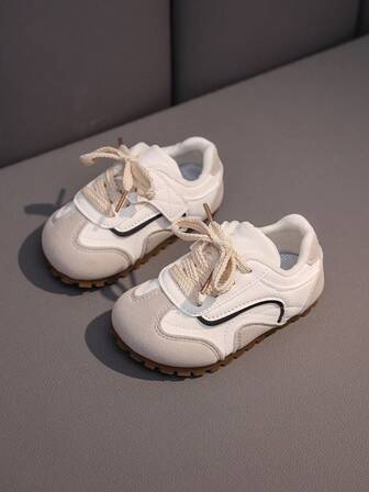 1 双白色儿童休闲运动鞋，皮革鞋面透气童鞋，舒适时尚的钩环扣，适合所有季节，春夏新款，男童/女童运动鞋，婴幼儿鞋，校鞋