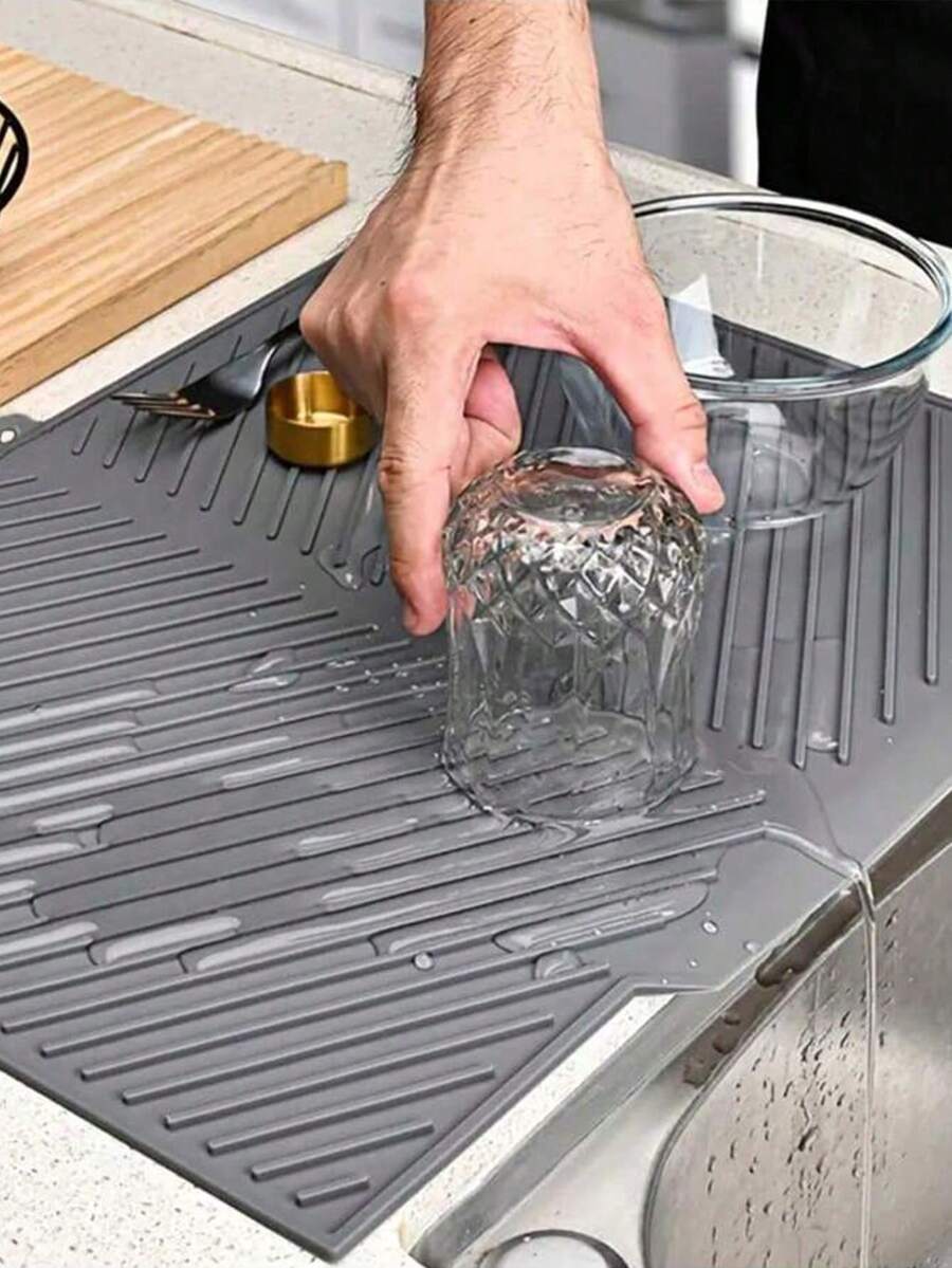 1 件，硅胶碗碟干燥垫，厨房水槽台面沥水垫，防滑耐热易清洁餐具用具干燥垫，可折叠多用途三脚架垫，灰色，用于厨房整理、柜台保护器、乔迁礼物。 - 彩色 - 查看 1