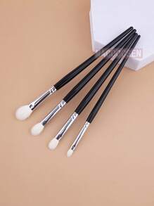4PCS Heart Eyeshadow Blending Brush Makeup Eyeshadow Brush 100% Goat Hair Natural Fluffy Eyeshadow Crease Blending Makeup Brushes