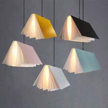 Luminária pendente criativa estilo nórdico faça você mesmo, luminária pendente personalizada para sala de jantar/quarto, luminária de decoração para casa, em formato de livro, design faça você mesmo, luminária pendente moderna estilo macaron, abajur de ferro + policarbonato, branco/amarelo/rosa/azul, adequada para decoração de casa, sala de jantar, quarto e sala de estar, soquete E27, lâmpada fácil de substituir (lâmpada não incluída)