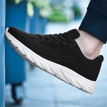Men's Running Shoes, Thick Bottom Ultra-Light Comfortable Soft Sole Shock Absorbing Leisure Shoes, Plus Size Work Shoes Mesh Fabric