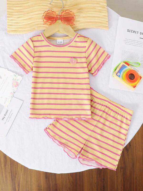 2 pezzi/set Abbigliamento estivo comodo per bimba: body girocollo a maniche corte con stampa di frutta pesca e pantaloncini a righe