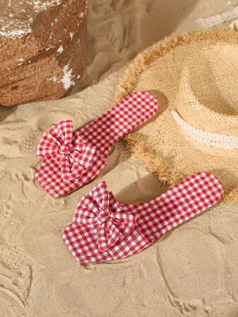 2025新款时尚平底女凉鞋，简约方头休闲复古风格女士拖鞋