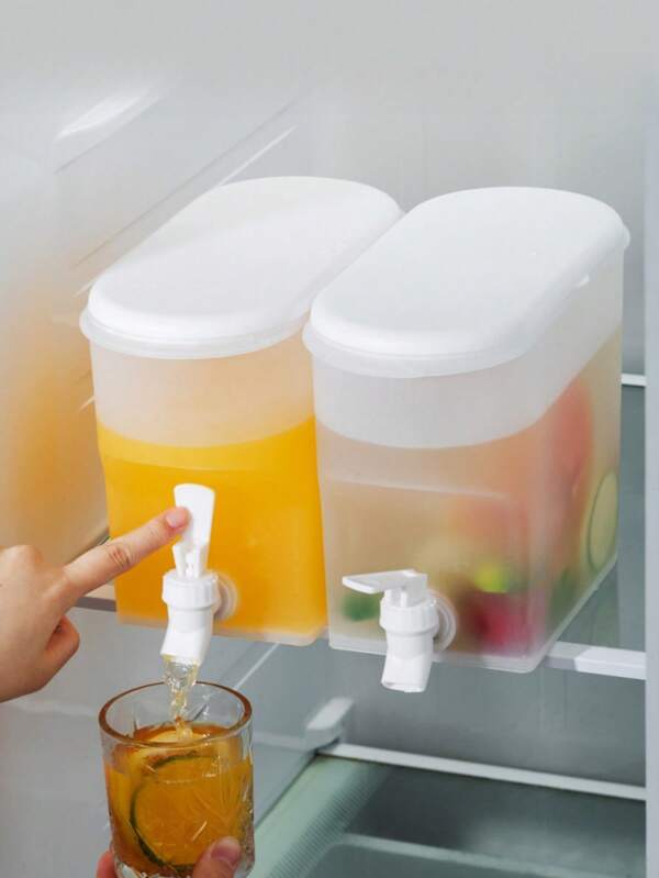 Large Capacity Faucet Cold Water Pitcher, Refrigerator Lemon Water Fruit Tea Pot. Summer Iced Water Bucket, Heat-Resistant Cold Brew Pitcher, Beverage Iced Water Jug, Homemade Drink Dispenser. Essential For Family Gatherings, Birthday Parties, Outdoor Picnics.