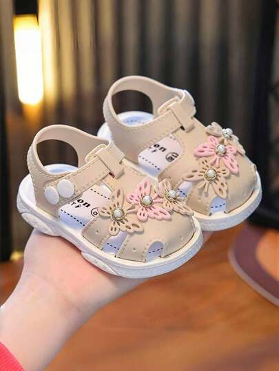 2025 Neue Sommer Mittel-Größe Jungen Indoor Rutschfeste Kinder Baby Schuhe Kinder Strandschuhe