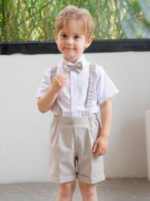 Conjunto de 4 peças: Camisa de Manga Curta + Shorts + Gravata Borboleta + Suspensórios para Meninos Jovens, Uniforme Escolar, Traje para Ocasião Formal, Roupa Diária, Adequado para Apresentação Escolar, Casamento, Festa no Verão