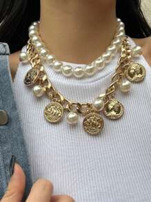 Vintage Portrait Coin Pendant With Tassel & Double-Layer Faux Pearl Necklace, Design