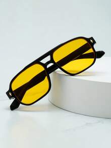 1副男士经典方形双梁简约时尚眼镜，适合派对、休闲、度假、旅行、海滩、日常佩戴 - 黑框黃片 - 查看 3