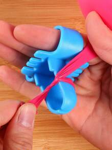 1pc/4pcs Balloon Tying Tool, Easy To Use Balloon Tying Tool Without Battery, Can Easily Make Balloon Knots, Suitable For Latex And Plastic Balloons, Wedding And Birthday Party Decoration, Balloon Knotting Tool