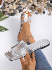 French Slippers Summer Outdoor Stylish Minimalist Versatile New Casual Low Platform Strap Beach Sandals