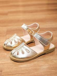 Sandalias doradas para niñas pequeñas, zapatos de verano para niños, sandalias planas de punta cerrada de moda casual para niñas - Dorado - Ver 6