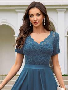 MIUSOL Vestido de noche de gasa con cuello en V de encaje floral, drapeado y bajo asimétrico - Neblina azul - Ver 8
