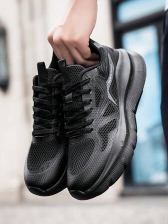1 Pair Men's Summer Sports Shoes Lightweight Breathable Running Shoes Non-Slip Shock Absorbing Outdoor Casual Shoes, Seamless Fabric Design, Fashionable And Comfortable, New Summer Sports Running Shoes, Lightweight Breathable Mesh Shoes, Versatile Casual Sneakers, Shock Absorbing And Wear-Resistant Travel Shoes