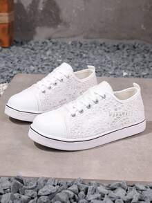Giày thể thao nữ mũi tròn bằng vải canvas, kiểu dáng thường ngày, buộc dây và có họa tiết tua rua, phong cách học đường mới mùa xuân/thu 2026, phù hợp cho mặc hàng ngày, ở nhà, đi làm, du lịch, mọi mùa. Đế PVC nhẹ và thoáng khí. - trắng - Xem 7