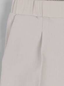 Conjunto de 4 peças: Camisa de Manga Curta + Shorts + Gravata Borboleta + Suspensórios para Meninos Jovens, Uniforme Escolar, Traje para Ocasião Formal, Roupa Diária, Adequado para Apresentação Escolar, Casamento, Festa no Verão
