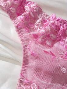 Cute-Sweet Underwire  Beautiful Embroidered Floral Lingerie Set, With Lined Comfortable Bra And Underwear, Wired Bra And Panties, For Outerwear, Daily Lingerie - 粉色 - 查看 5