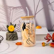 1 件个性化 16 盎司毕业玻璃杯，可定制姓名和年份 - 独特的罐形毕业生杯 - 冷热饮具 - 可放入微波炉和洗碗机清洗 - 舒适握感 - 2025 届毕业生礼物