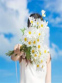 6 bouquets de 30 fleurs blanches simulées - petite marguerite, chrysanthème néerlandais, camomille, bouquet à tenir en main pour la décoration de mariage, photos de bouquet de mariée, décoration de jardin extérieur, accessoires photo, décoration de mariage d'hôtel à la maison, fournitures pour fête d'anniversaire, décoration de chambre, décoration de scène, accessoire de fête DIY, décoration d'automne