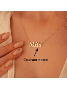 Collar personalizado con nombre en inglés de estilo sencillo, con placa de acero inoxidable bañada en oro de 18K. Joyería personalizada elegante como regalo de cumpleaños y festividades para mujeres, útiles escolares, regalos para maestros, para la universidad, para colegas, para dormitorios, para maestros, para niños y niñas, para adolescentes, estudiantes de secundaria, estudiantes de preparatoria, estudiantes universitarios, estudiantes de primer año, estudiantes de segundo año, estudiantes de grados inferiores