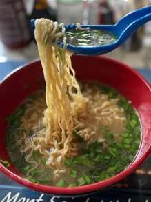 1 pièce Cuillère à nouilles lamian créative. Cuillère à soupe de nouilles ramen 2 en 1 avec fourchette. Vaisselle. Ustensiles de cuisine.