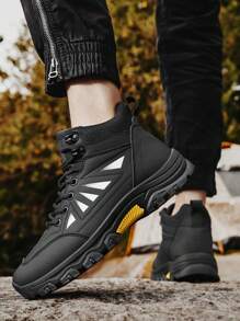 男士徒步鞋户外运动探险厚防滑橡胶底工作安全靴，优质皮革鞋面系带圆头高帮户外鞋，防水舒适柔软内衬贴合脚型，轻便工作靴