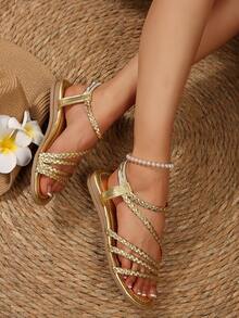 Sandálias rasteiras confortáveis feitas à mão com tiras trançadas para mulheres