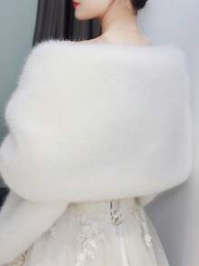 1 pièce Châle en fausse fourrure blanche de haute qualité, convient pour le port quotidien, les soirées de mariage, les robes de cérémonie, luxueux et à la mode, cadeau pour femme