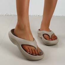Women's Fashionable Casual Solid Color EVA One-Piece Thong Sandals, Comfortable Soft For All Seasons, Suitable For Daily Life, Work Or Beach Vacation, Thick Sole Provides Comfortable Support, Summer Casual Slip-On Design, Textured Pattern, Suitable For Indoor/Outdoor, Easy To Slip On And Off | Fashion | Textured Strap