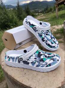 1 Pair Men's Asymmetrical Print Summer Cool Sport-Style Slippers, Beach Casual Outdoor Anti-Slip Thick Platform Sports EVA Beach Flip Flops Sandals