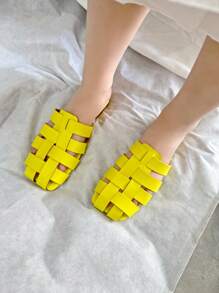 Pantuflas de verano adorables en color amarillo para niñas pequeñas, adecuadas para vacaciones, días festivos, románticos, uso casual, versátiles