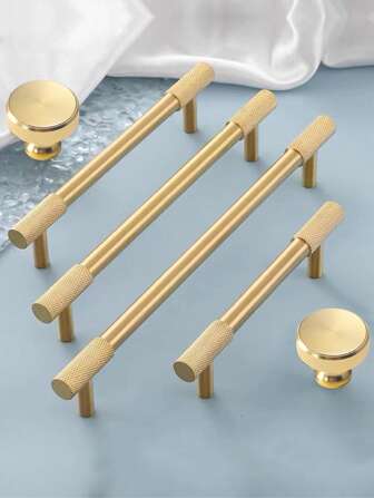 1pc Vintage-Style Cabinet Drawer Pull Handle, Suitable For Wardrobe, Cabinet, Door, Dresser, Wine Cabinet, American-Style Furniture, Children's Room, Vanity, Dual-Hole Design, Copper Metal Material, Screws Included