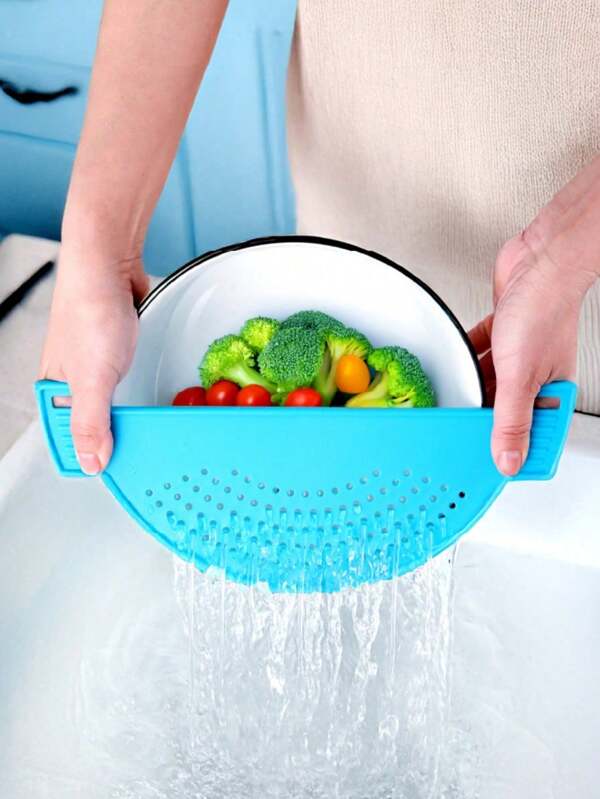 1PC Clip On Strainer,Plastic Drainer Strainers Pot Funnel Half Moon Shape Food Filter Board Sieve Draining,Heat Fit For Pasta Vegetable Fruit Kitchen Gadgets Kitchen Sink Strainer, Fit All Pots And Bowls