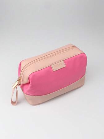 1 件全新大容量化妆品收纳袋，优质旅行洗漱用品收纳袋，旅行必备品，适合度假暑假返校学校用品袋，适合学校洗漱包旅行