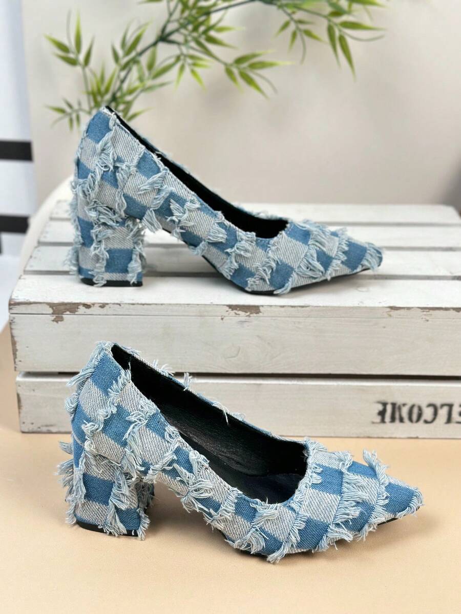 1 Paar Damen Große Größen Mode Rautengitter Chinesischer Stil Stoff asymmetrische/asymmetrische lässige Slip-On Klobige Niedrig Absatz Spitzschuh Loafer, geeignet für Hochzeit, Festival, Urlaub, Party, Herbst/Winter Neu - Königsblau - Übersicht 1