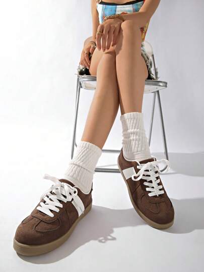 Fall/Winter Women's Athletic Shoes, Retro Casual Sport Running Shoes, Flat Bottom, White Sneakers, Thick Sole Sport Shoes, Brown Pair With Rubber Outsole For Timeless Style, High Comfort, Must-Have For Ladies