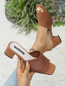 Giày sandal cao gót nữ mới, thoáng khí, màu xanh lá cây, kiểu dáng hở mũi, mũi vuông, gót dày, thời trang, đa năng và thoải mái cho phái nữ, phù hợp với trang phục mùa xuân hè. - màu nâu - Xem 9